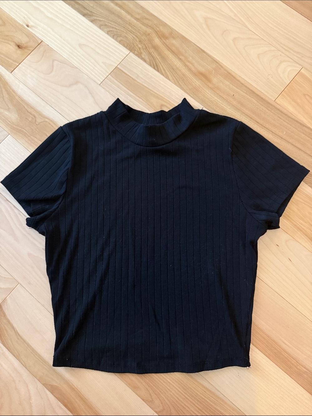 Women’s Black Ribbed Mock Short Sleeve Top S